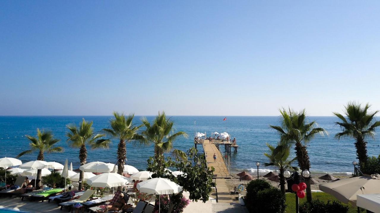 Anitas Hotel Konaklı Extérieur photo