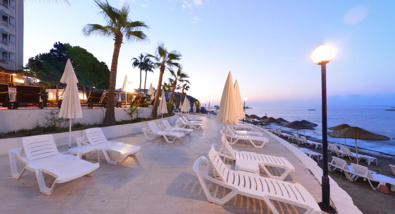 Anitas Hotel Konaklı Extérieur photo
