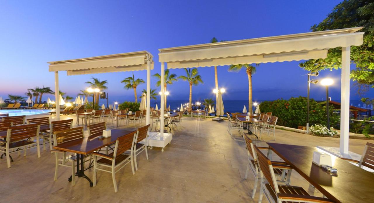 Anitas Hotel Konaklı Extérieur photo