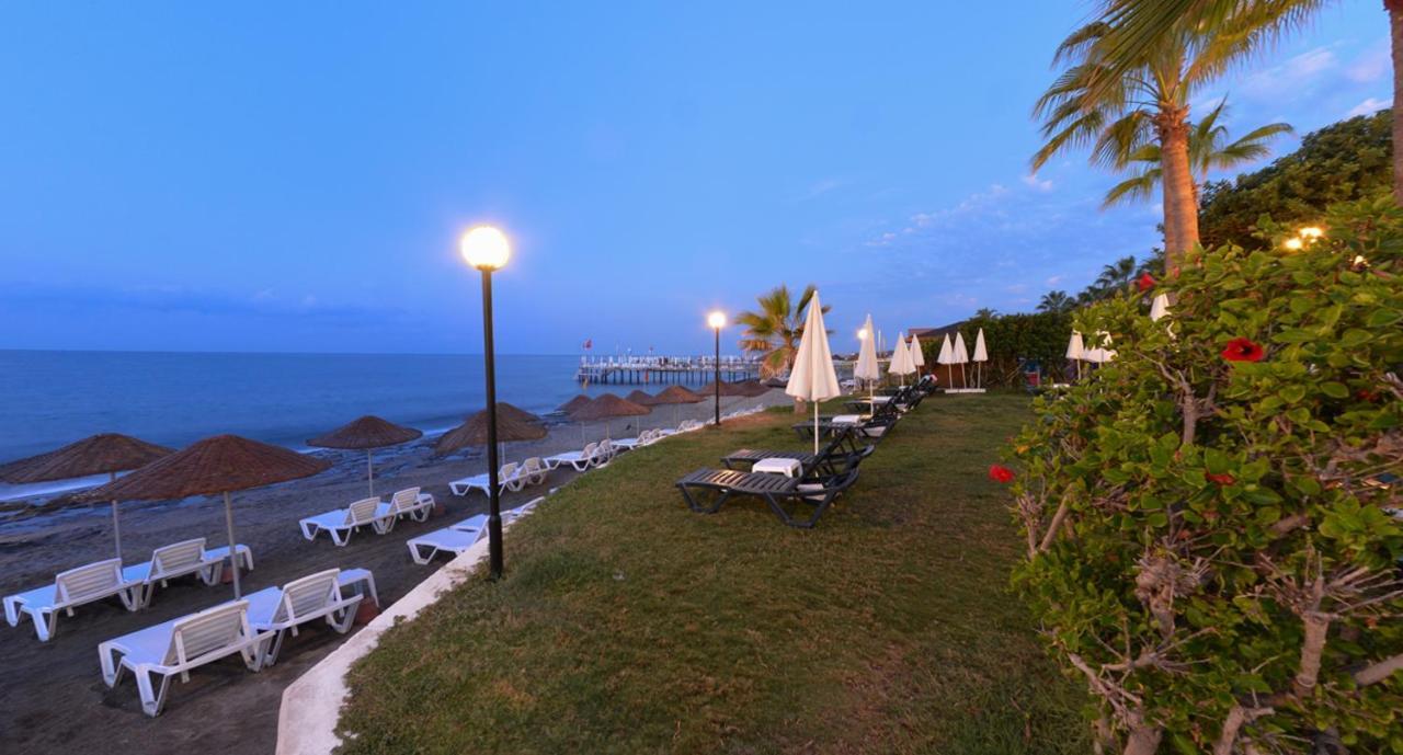 Anitas Hotel Konaklı Extérieur photo