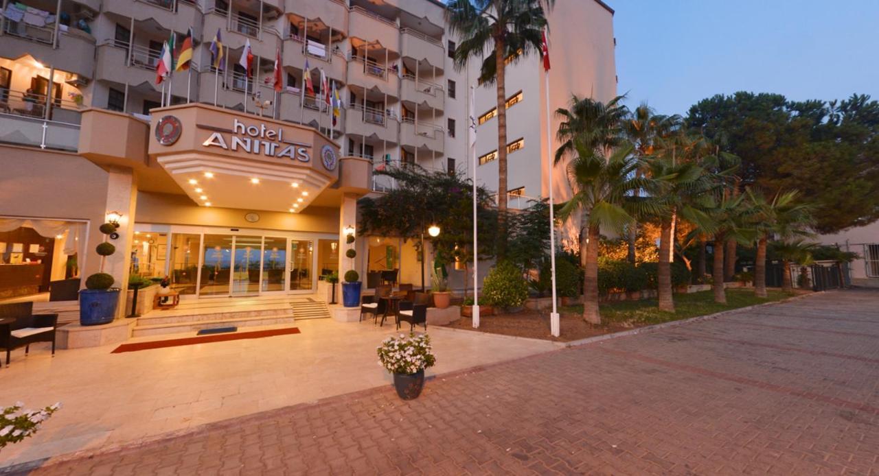 Anitas Hotel Konaklı Extérieur photo