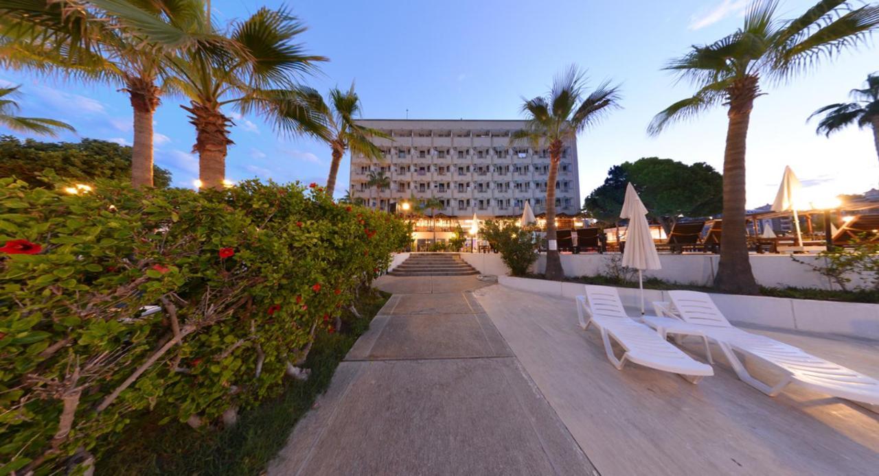 Anitas Hotel Konaklı Extérieur photo