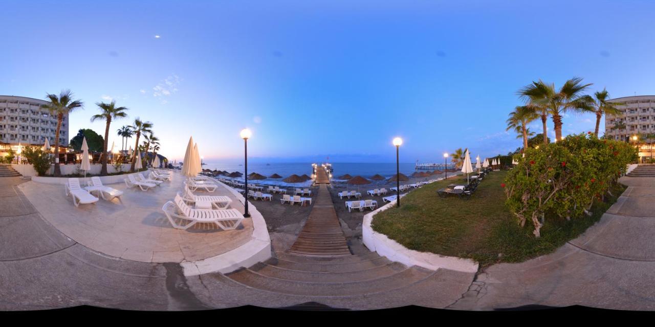 Anitas Hotel Konaklı Extérieur photo