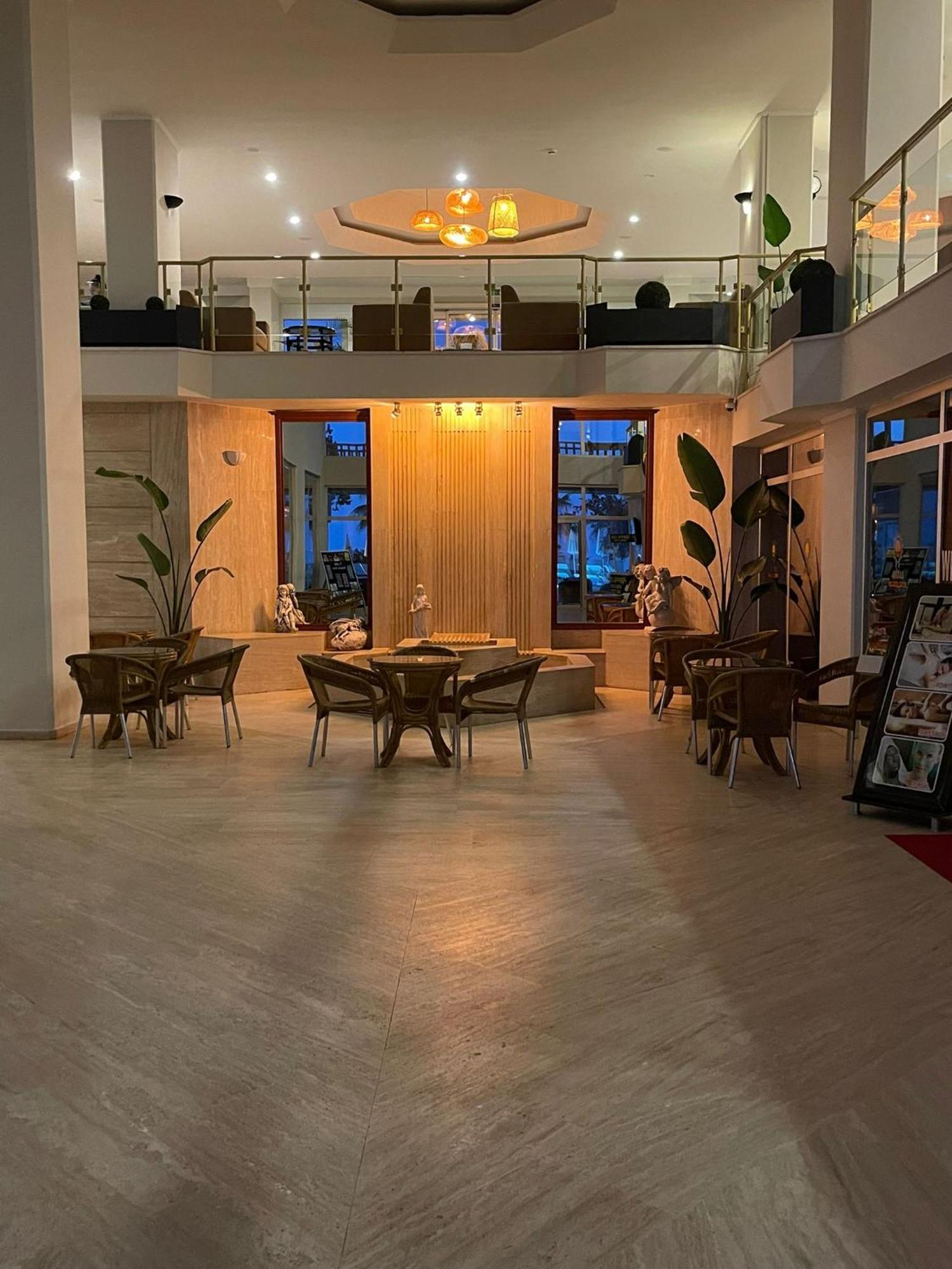 Anitas Hotel Konaklı Extérieur photo